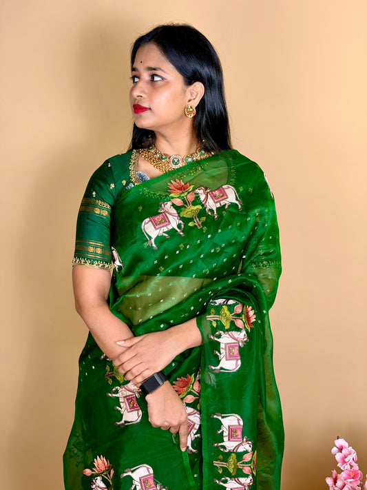 Pure Banarasi Kora saree with pichwai Embroidery & pocket sequencing