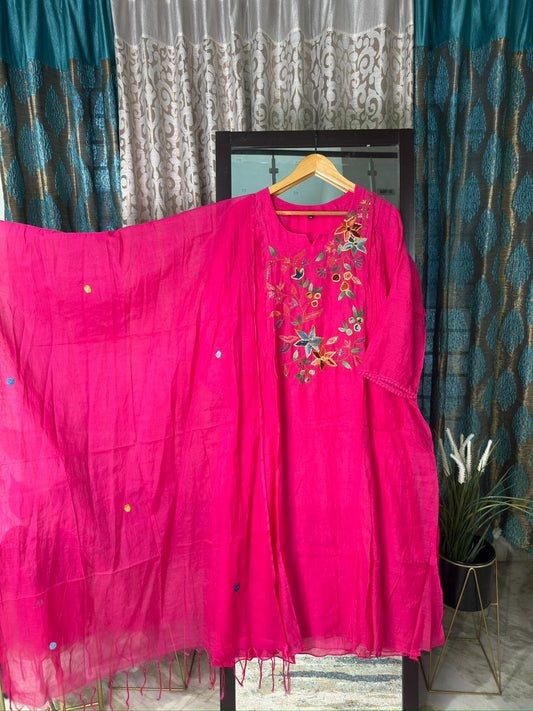 Pure Mul Chanderi 3-Piece Suit with Knot Work