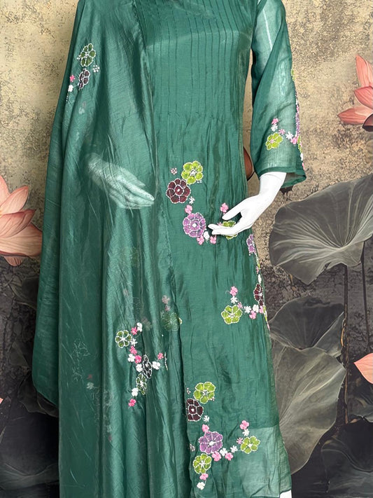 Emerald Grace – Pure Chanderi Silk Hand-Painted 3 piece suit