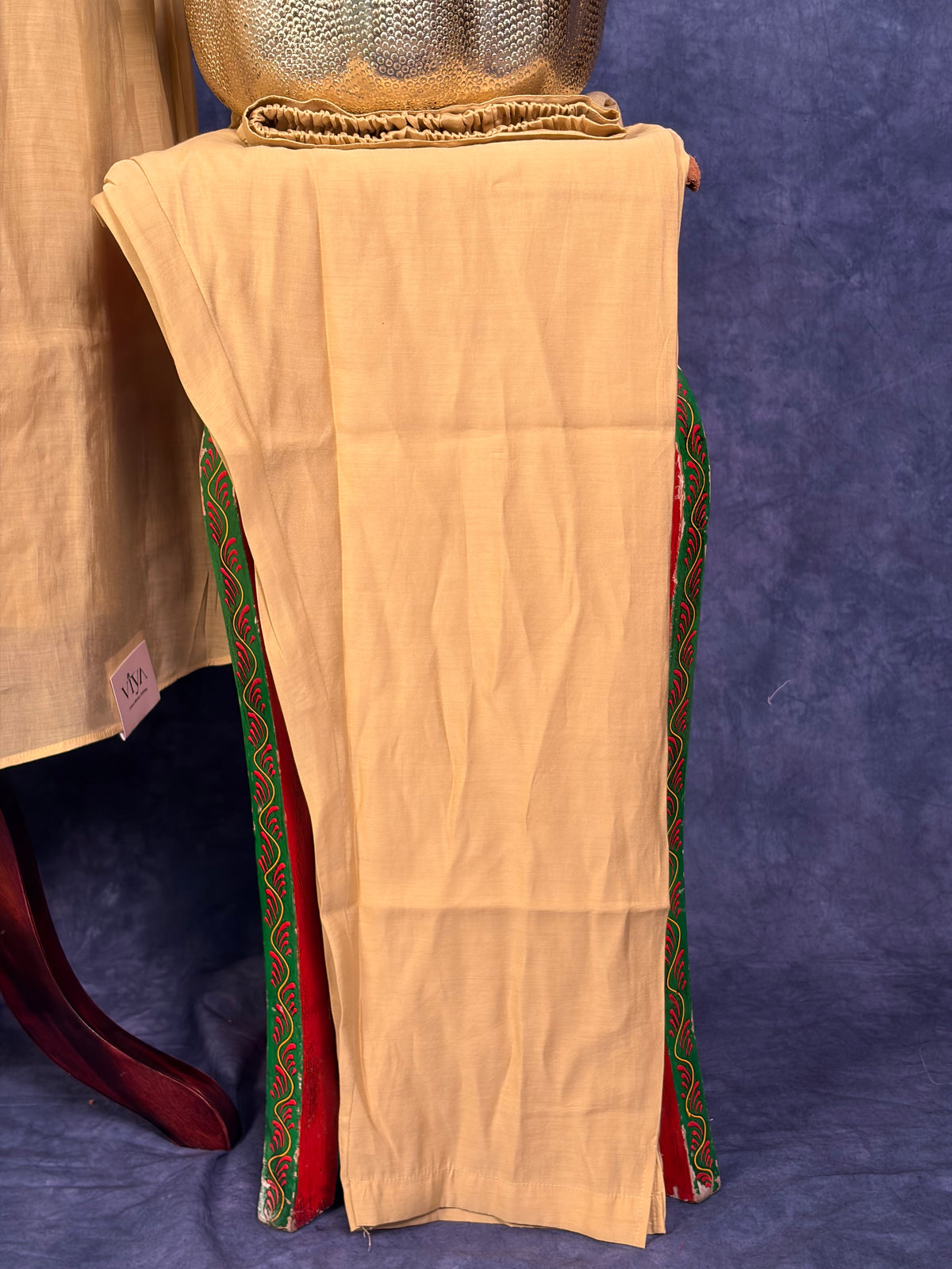 Pure surath Mulchendari with applique and Handwork