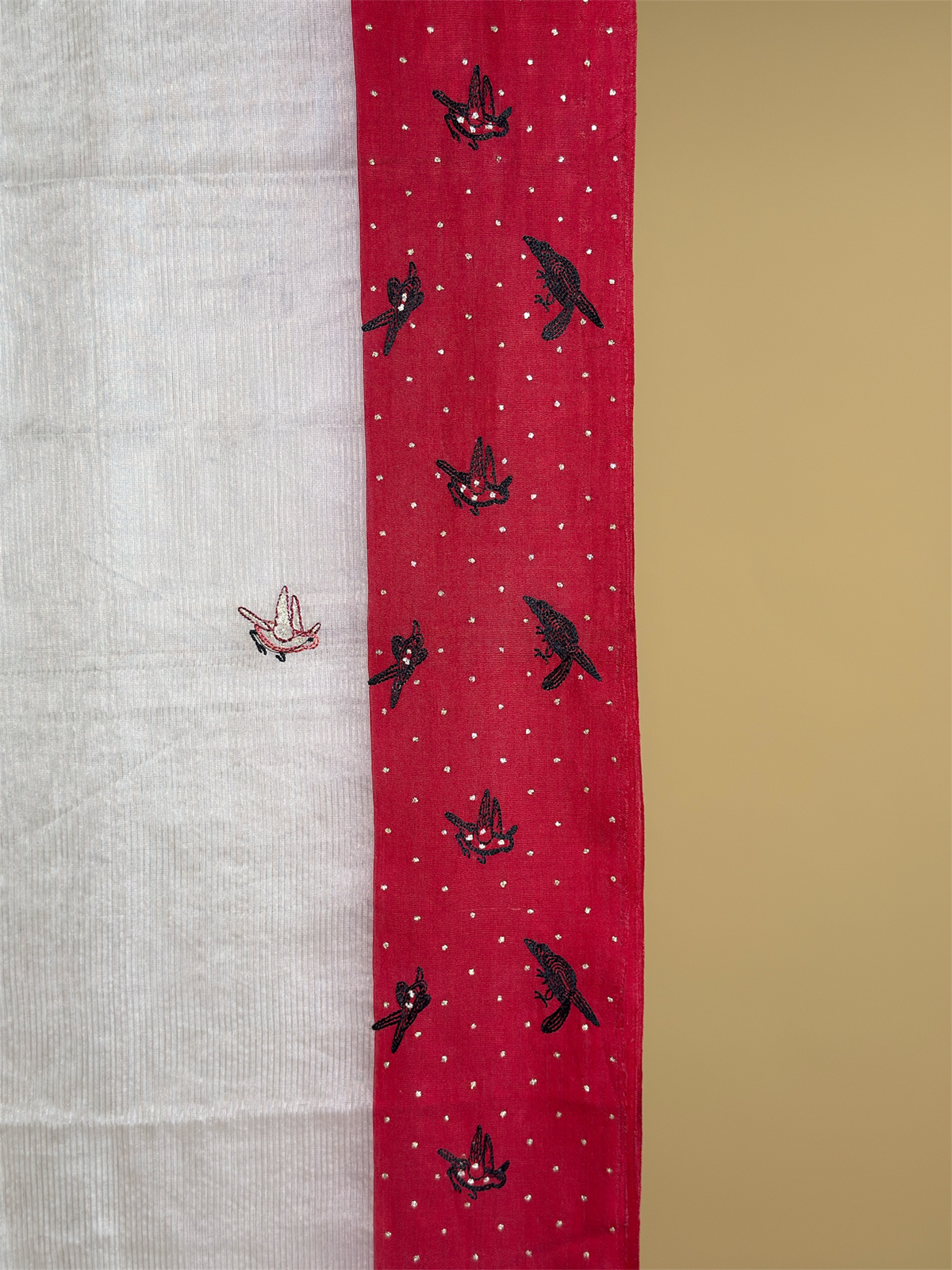 Pure tissue Kora saree with fusion embroidery