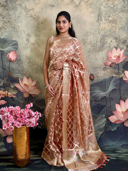 Pure tissue pattu with paithani work