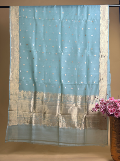 Pure Kora saree with kadwa weaving
