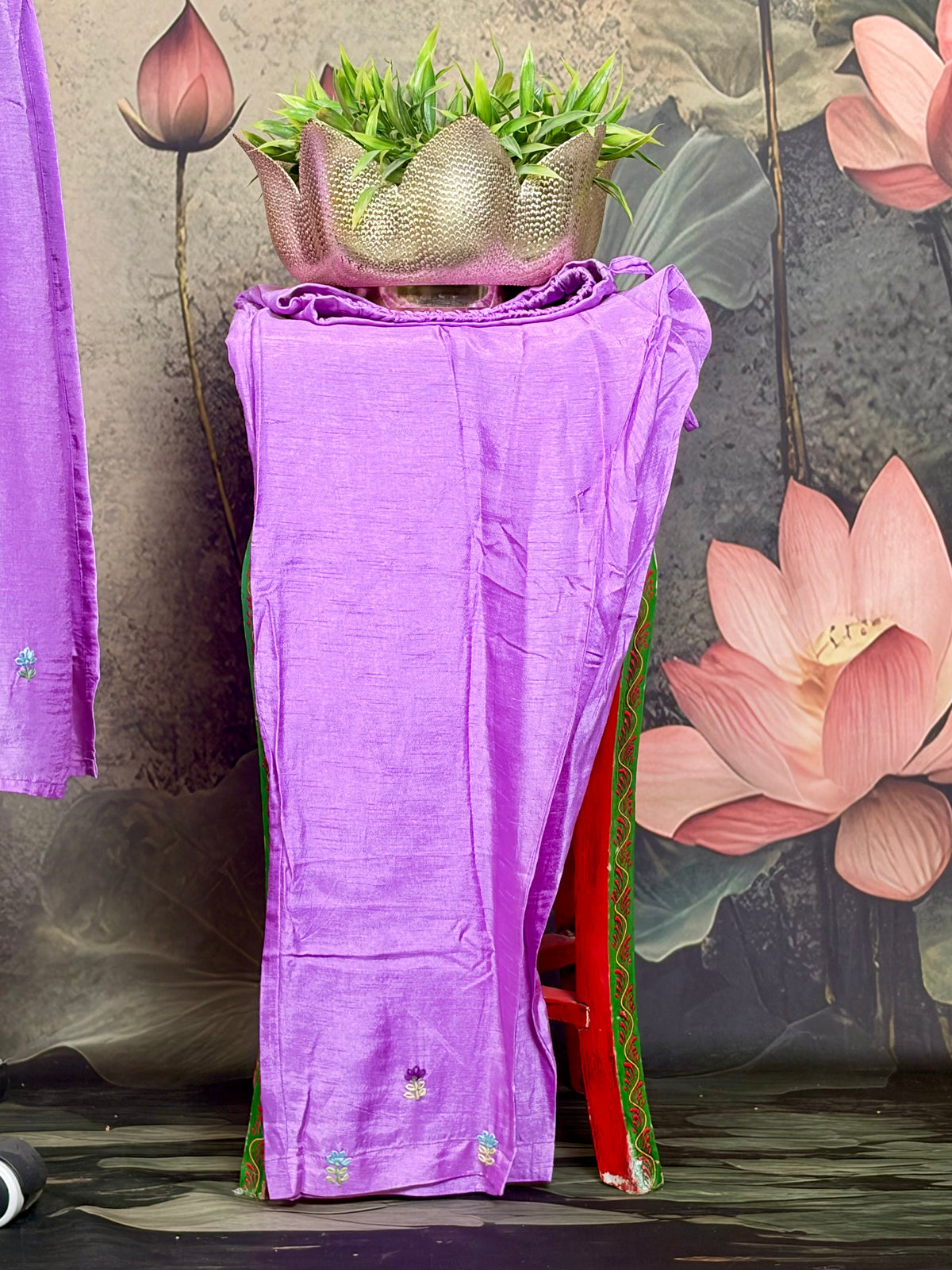 Pure Dola silk with knot work