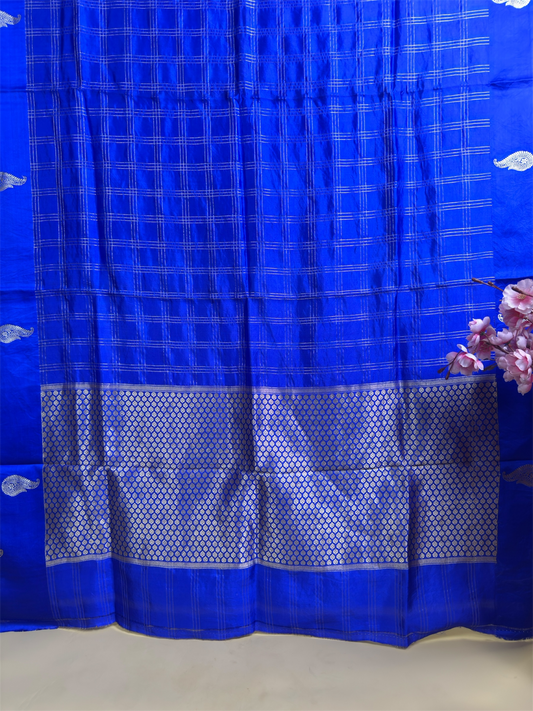 Pure raw mango saree with kadwa weaving