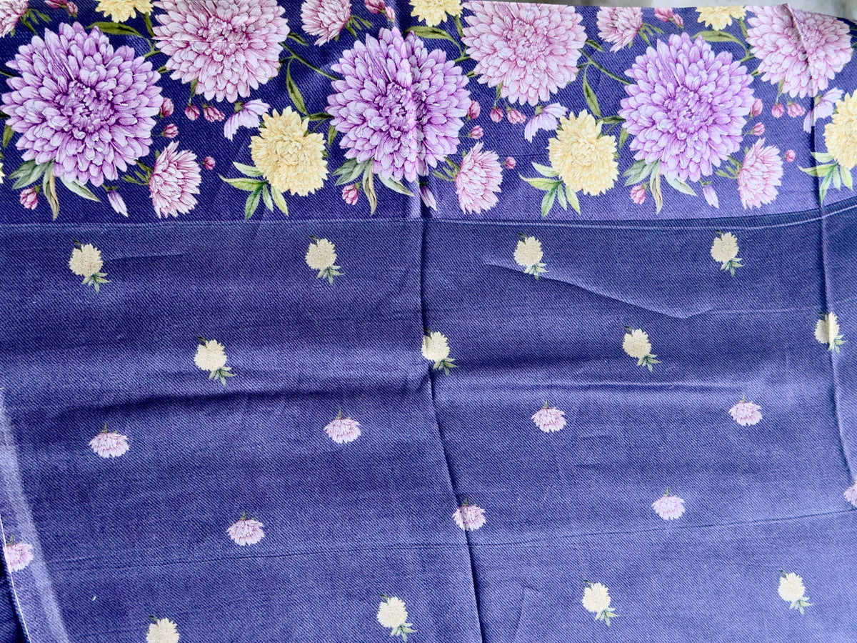 Pure Kora with digital print & kadwa weaving buttis