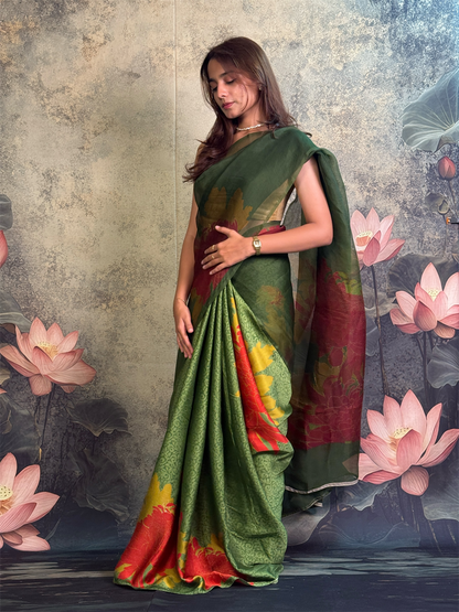 Pure organza Saree with crepe fabric and digital print.