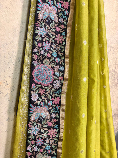Pure chanderi with weaving & petitpoint border
