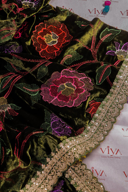 Pure Crepe Silk Saree with Sabyasachi-Style Lace Border & 1gm Velvet Jamdani Blouse