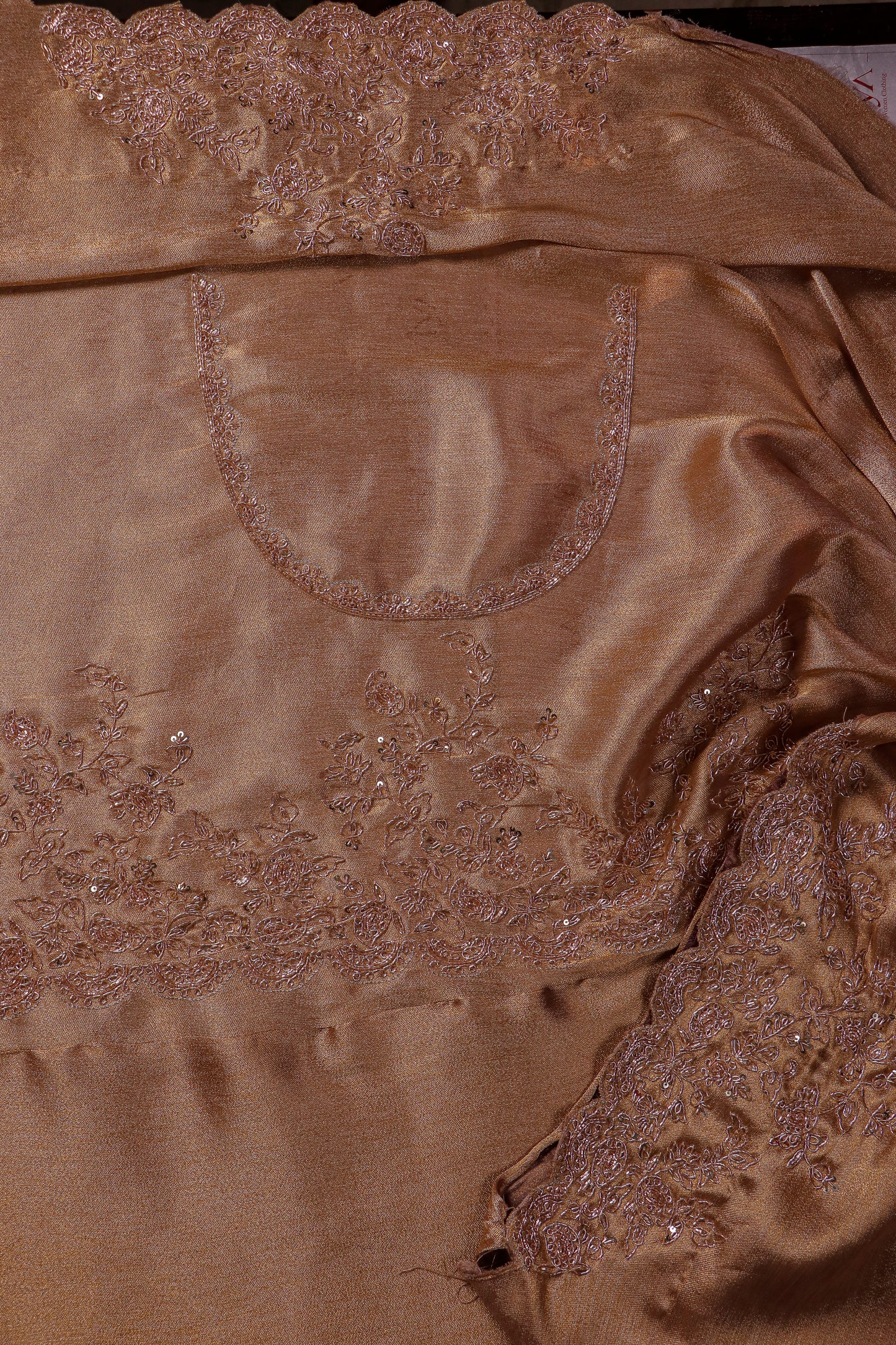 Pure Kanjivaram Tissue Silk Saree with Hand Zardosi Embroidery – Bridal Gold Couture Drape