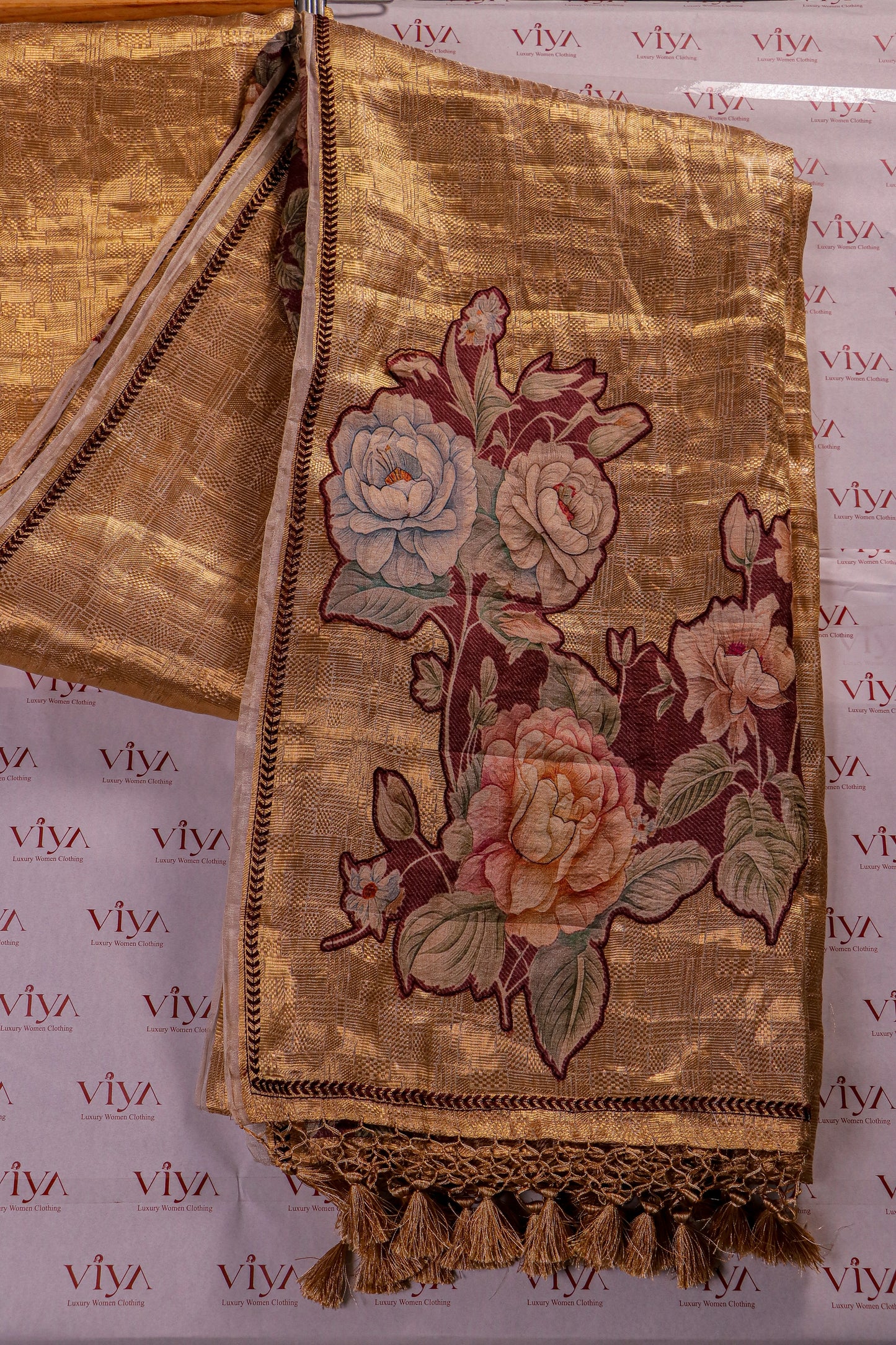 Pure Kanjeevaram Tissue Brocade Saree with Applique Detailing & Tussar Silk Blouse