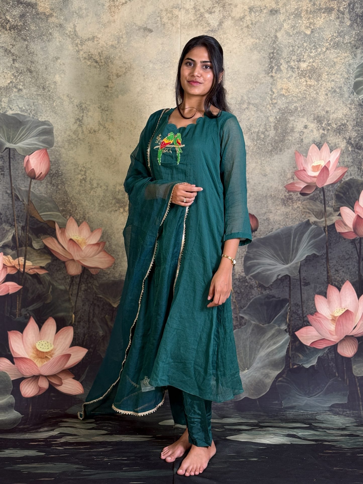 Pure kota with handwork and back threads