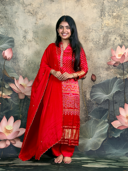 Pure crepe with bandhani and handwork