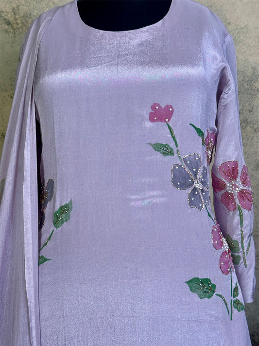 Pure chinnon georgette with handprint & handwork