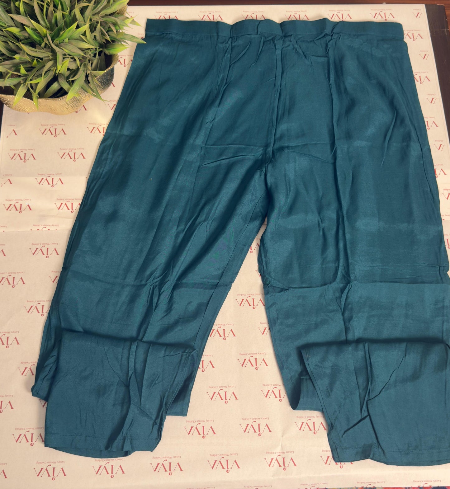 Pure Chinnon Georgette Handwork & Hand-Painted 3-Piece Suit