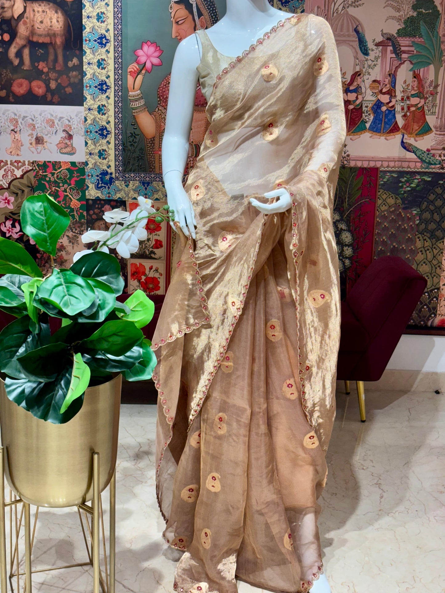 PURE BANARASI TISSUE PATTU SAREE WITH KADWA WEAVING AND HANDWORK