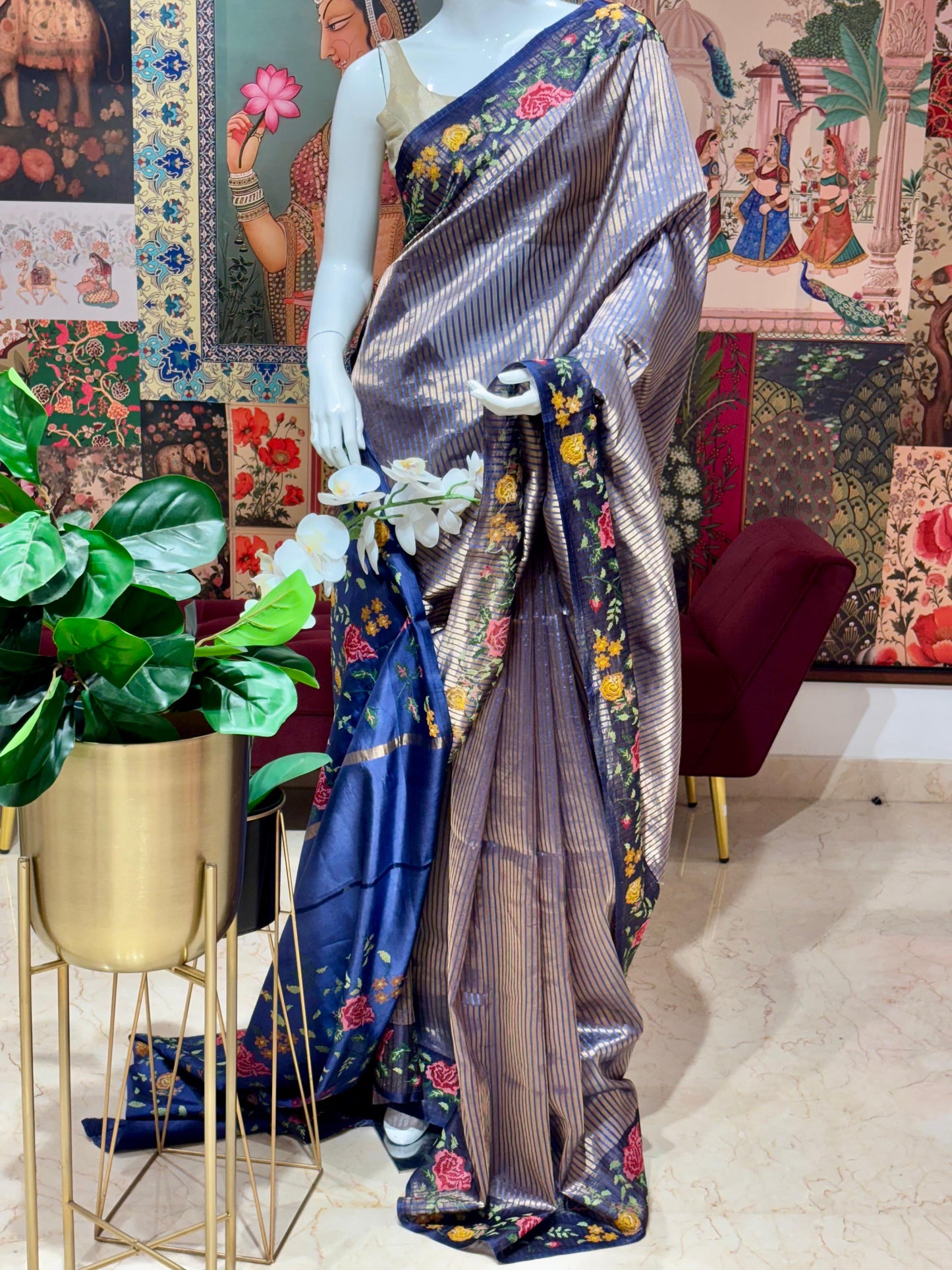 PURE TISSUE KORA SAREE WITH PETTIT POINT WORK