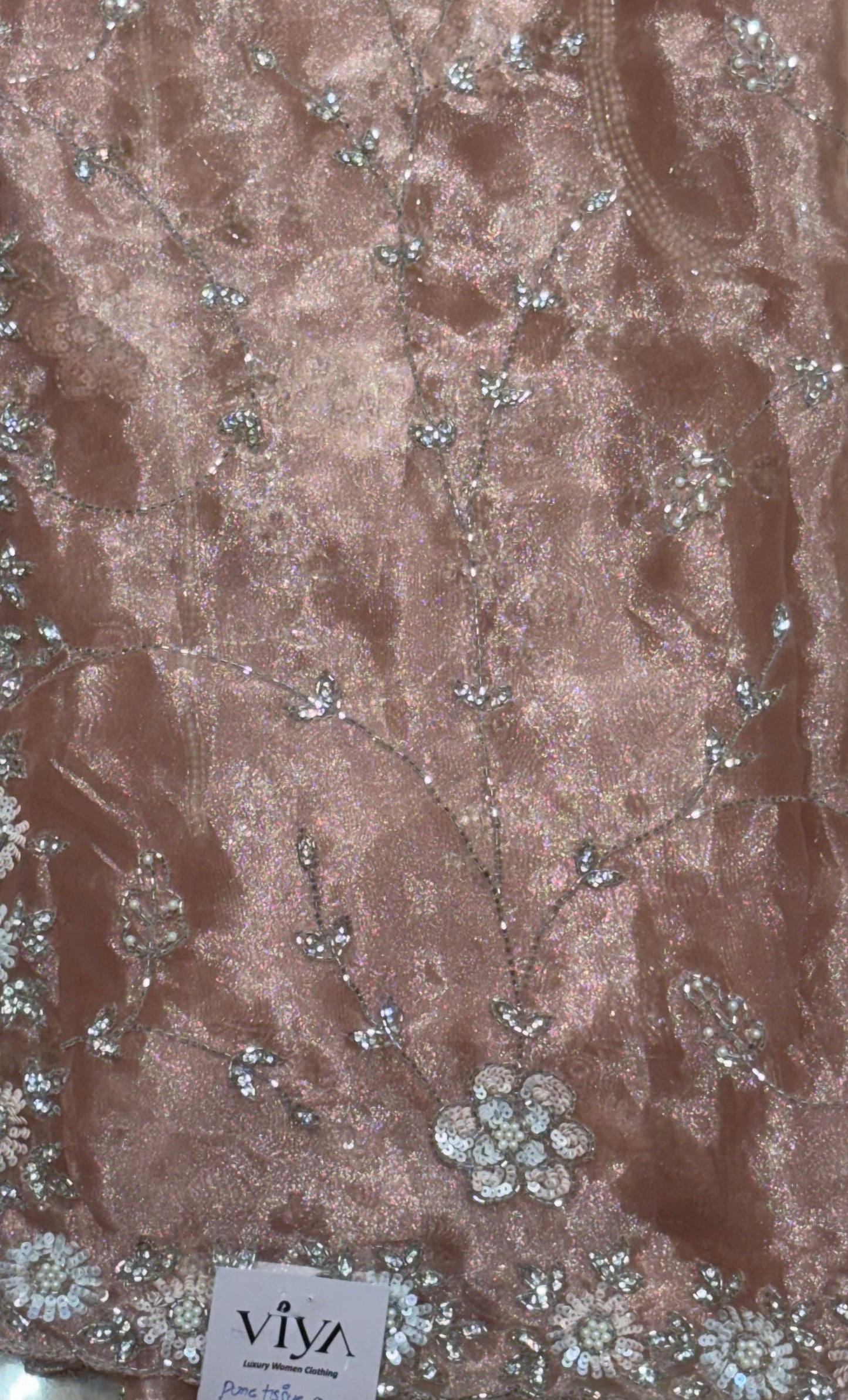 PURE GLASS TISSUE WITH ALL OVER HANDWORK