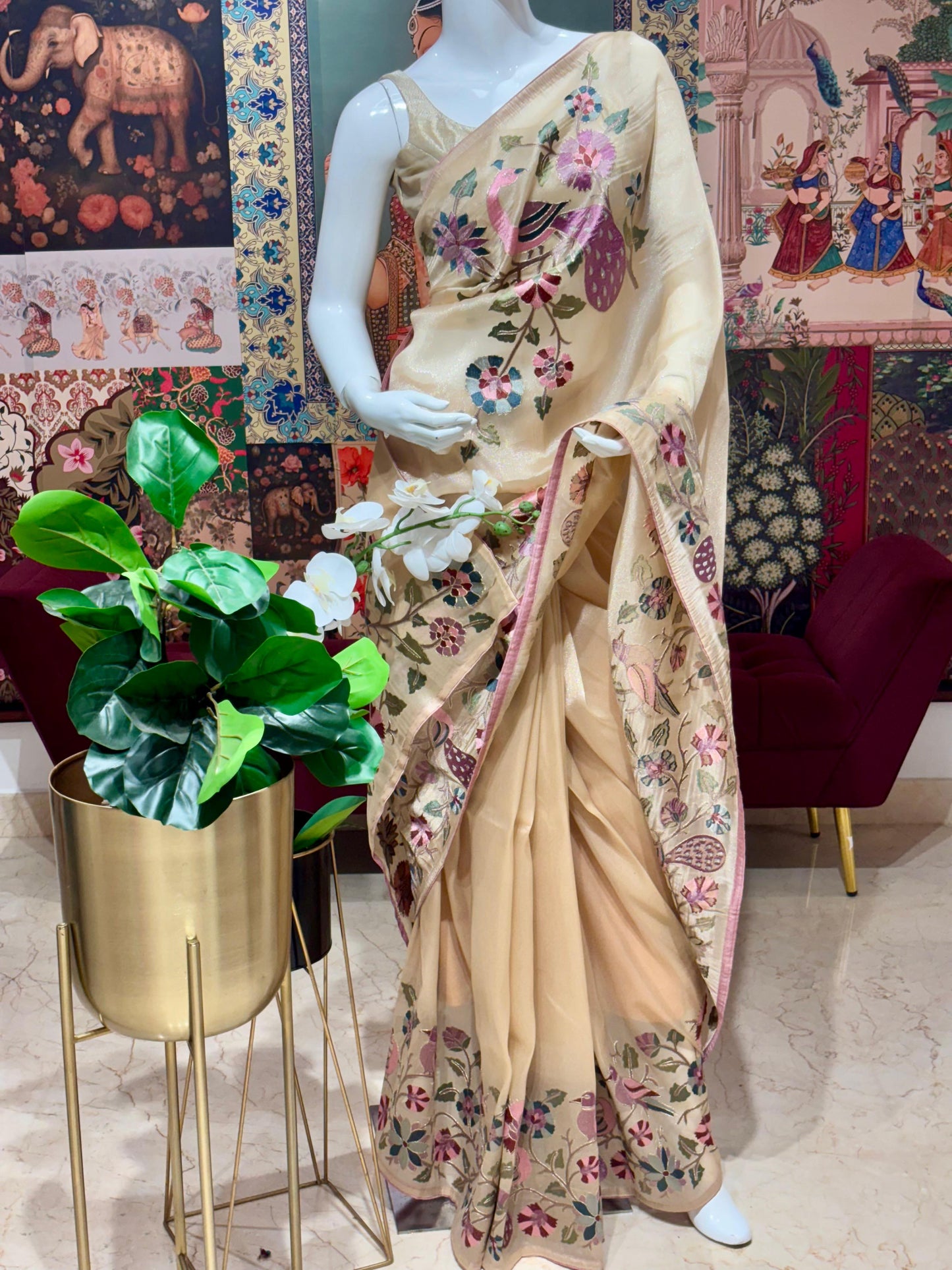 TISSUE GEORGETTE WITH AARI WORK