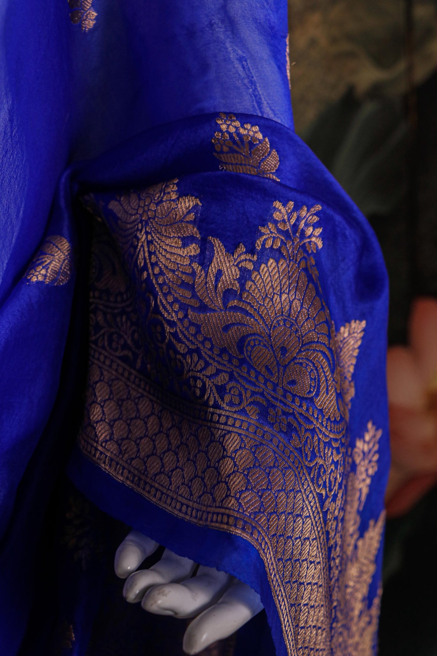 Royal Blue Pure Kora Silk Saree with Traditional Kaduva Weaving