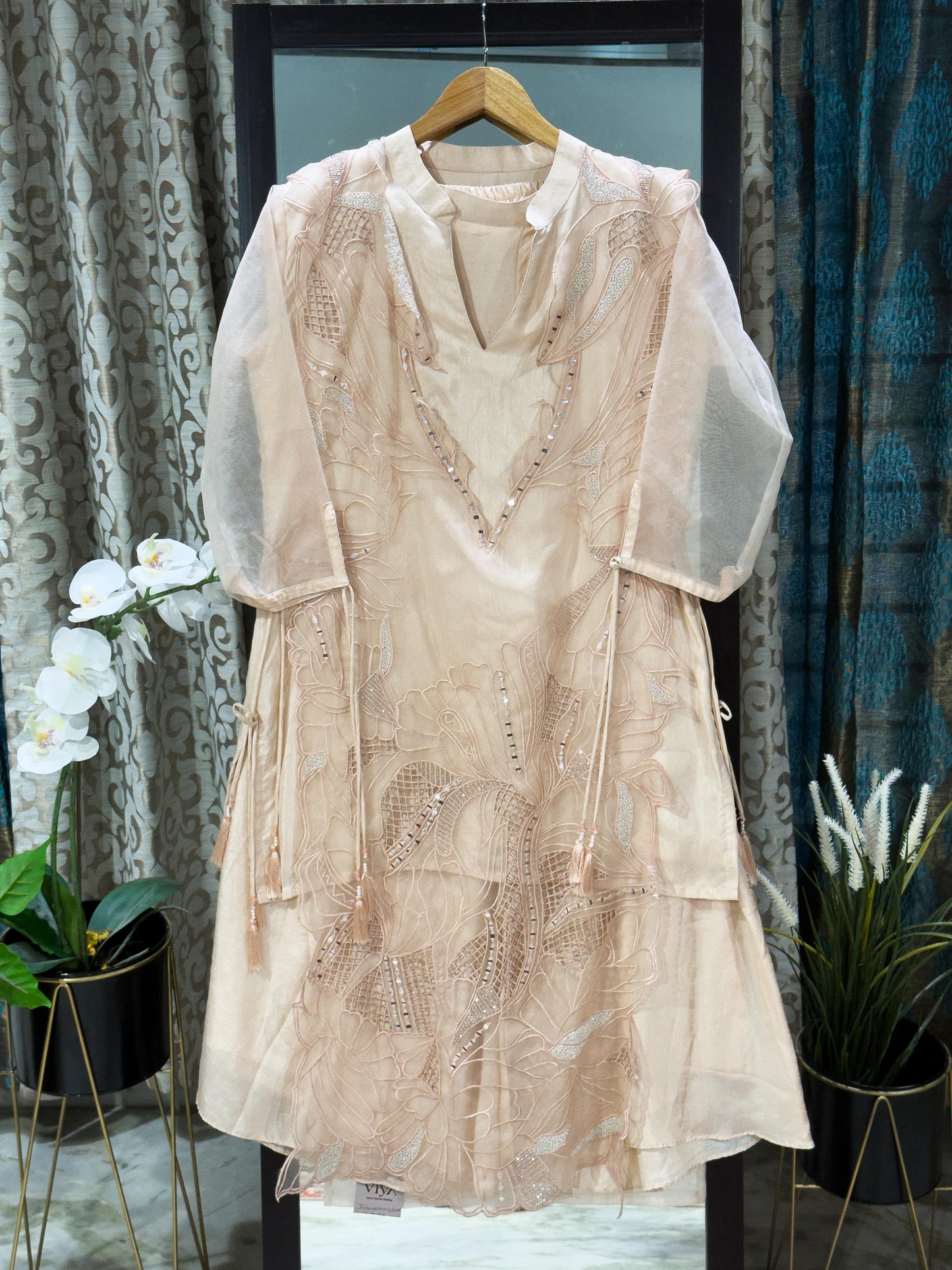 Indo-Western Cutwork 2-Piece Suit