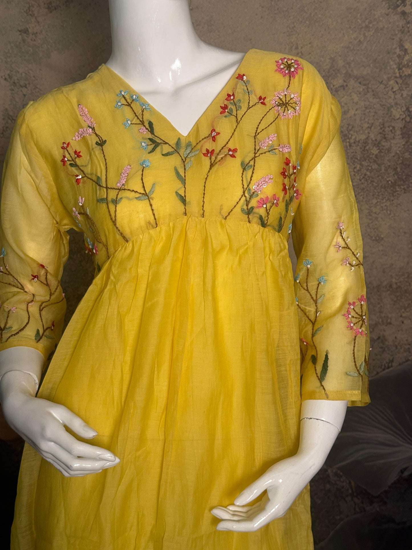 Pure Mul Chanderi Handwork 2-Piece Suit