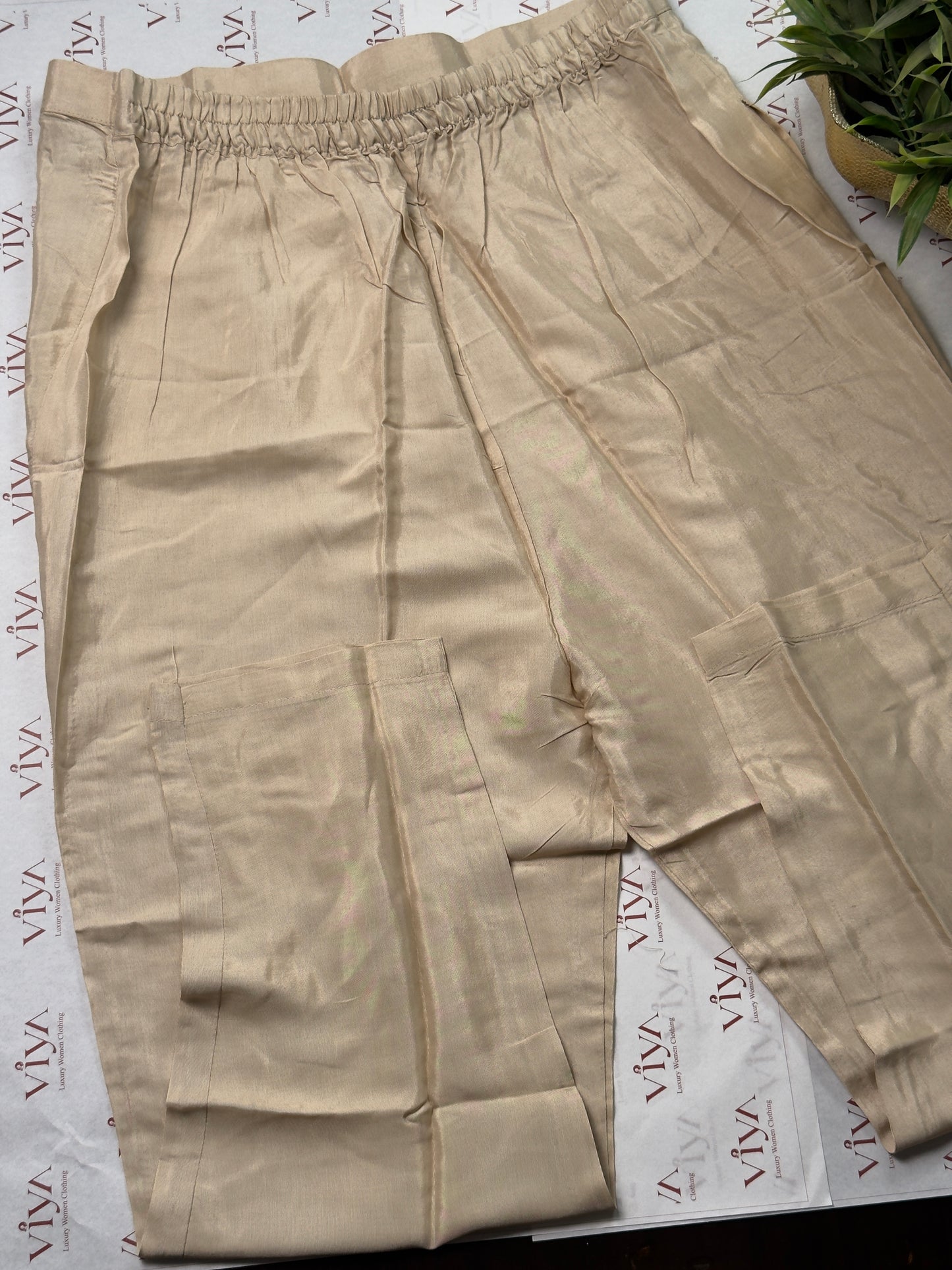 Ivory Kanjivaram Tissue Silk Handwork Suit Set – 3 Piece